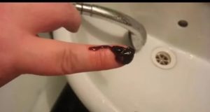 Почему эмбрион не выходит с месячными