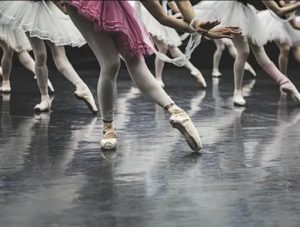 Как танцуют балерины когда у них месячные