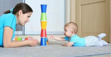 Чем заниматься с 9 месячными детьми Чем заниматься с 9 месячными детьми